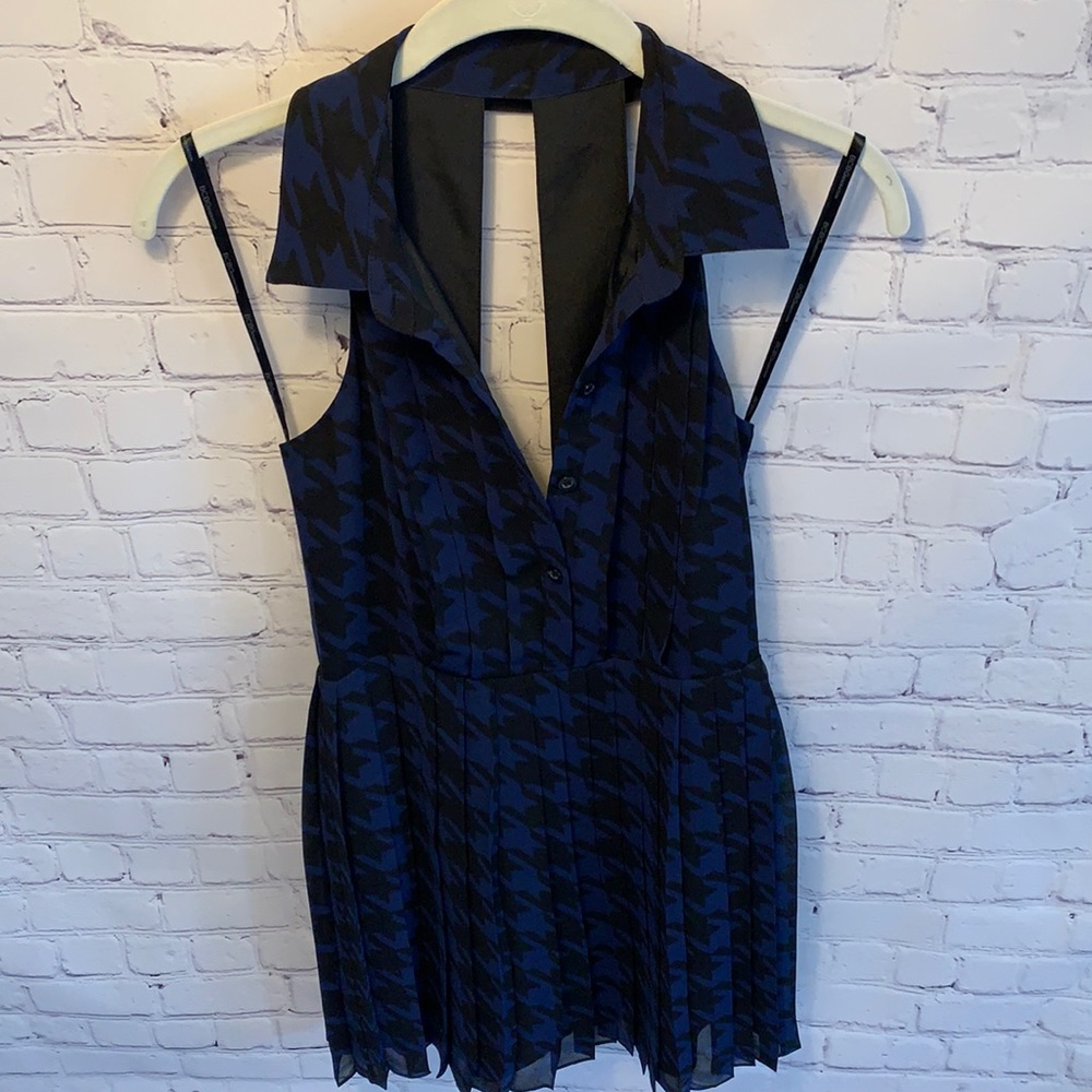 BCBGeneration blue & black pleated dress!